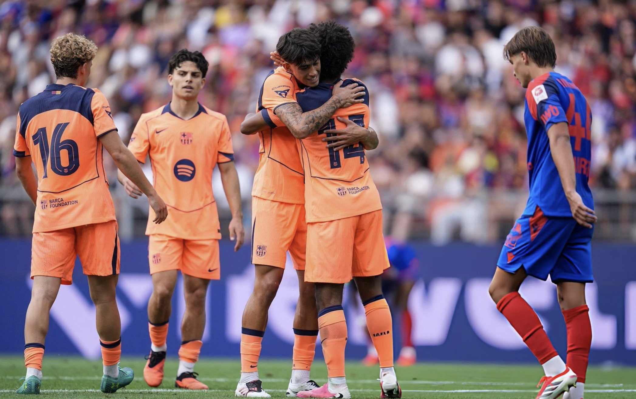 Góc Nhìn FB88: Một đêm điên cuồng bóng đá: Barça 5-0 lập lịch sử, Milan 2-1 mở đầu tốt — PSG